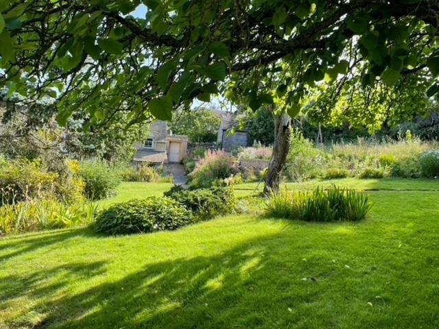 Masons Cottage, An Idyllic Retreat In An Area Of Outstanding Beauty, Close To Blenheim Palace, Oxford & The Cotswolds Stonesfield Exterior photo